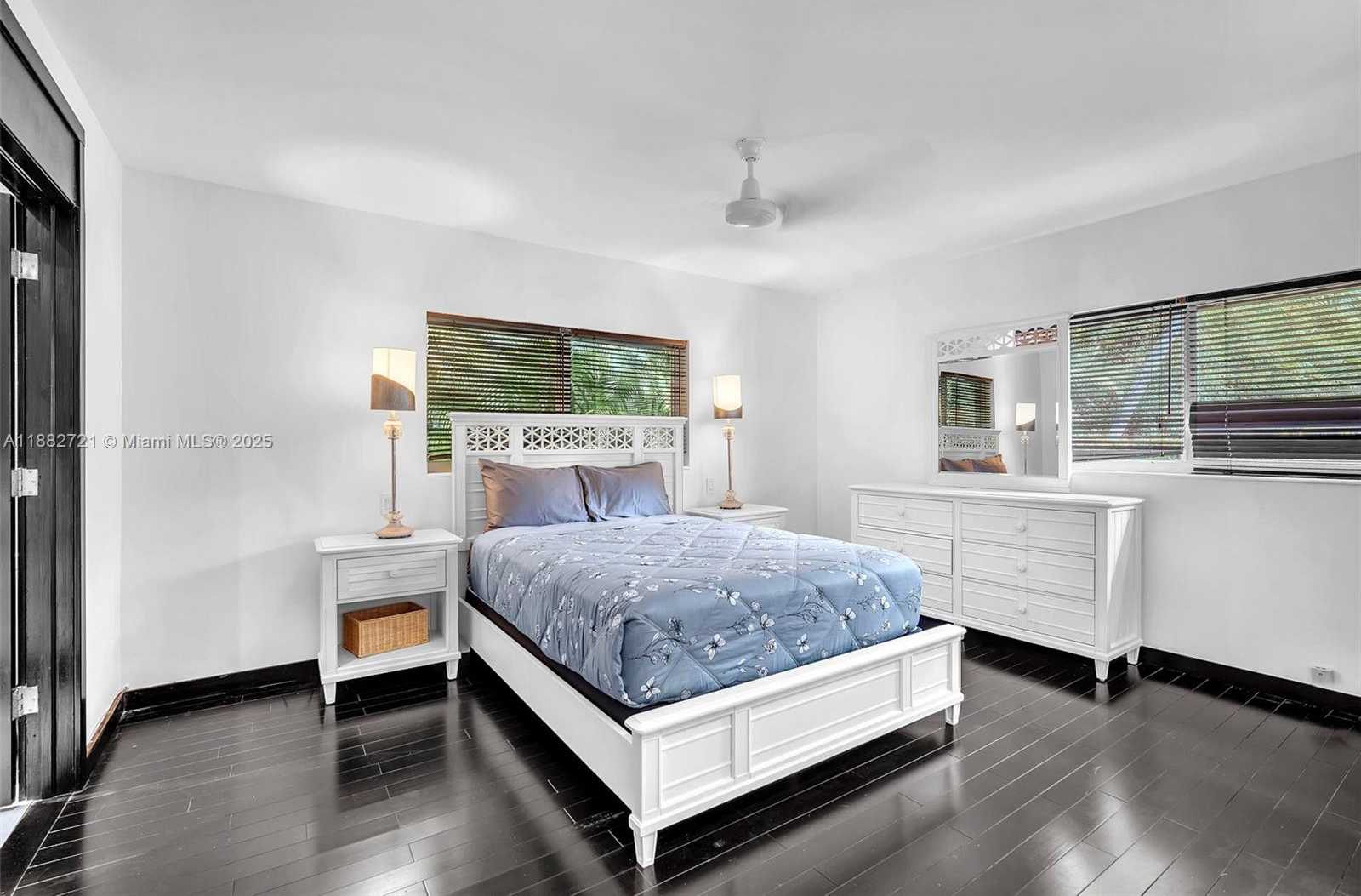 Small Image of 203 RIDGEWOOD RD #203, Coral Gables Number 21