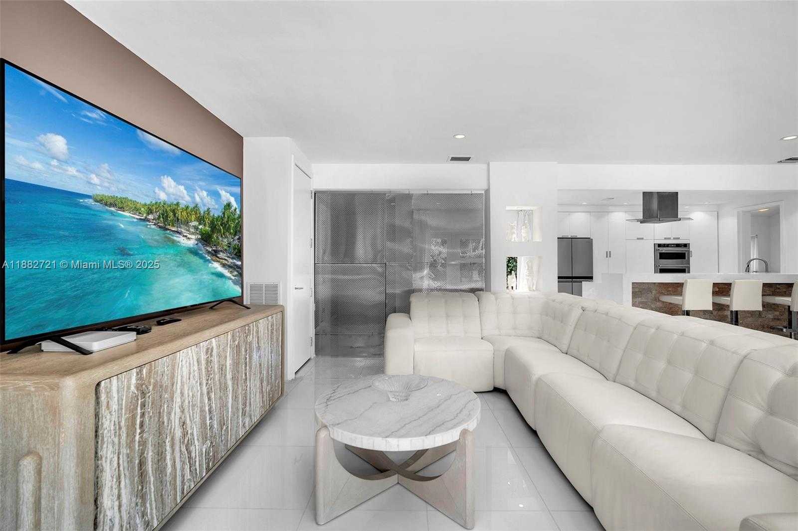 Small Image of 203 RIDGEWOOD RD #203, Coral Gables Number 24