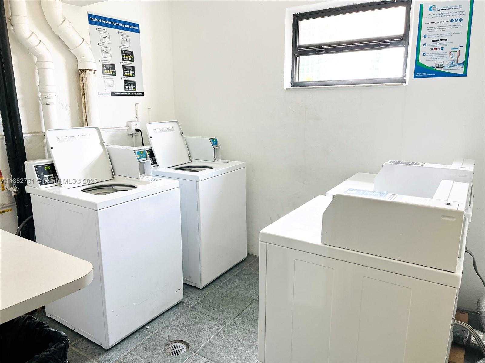 Small Image of 16909 NORTH BAY RD #607, Sunny Isles Beach Number 20
