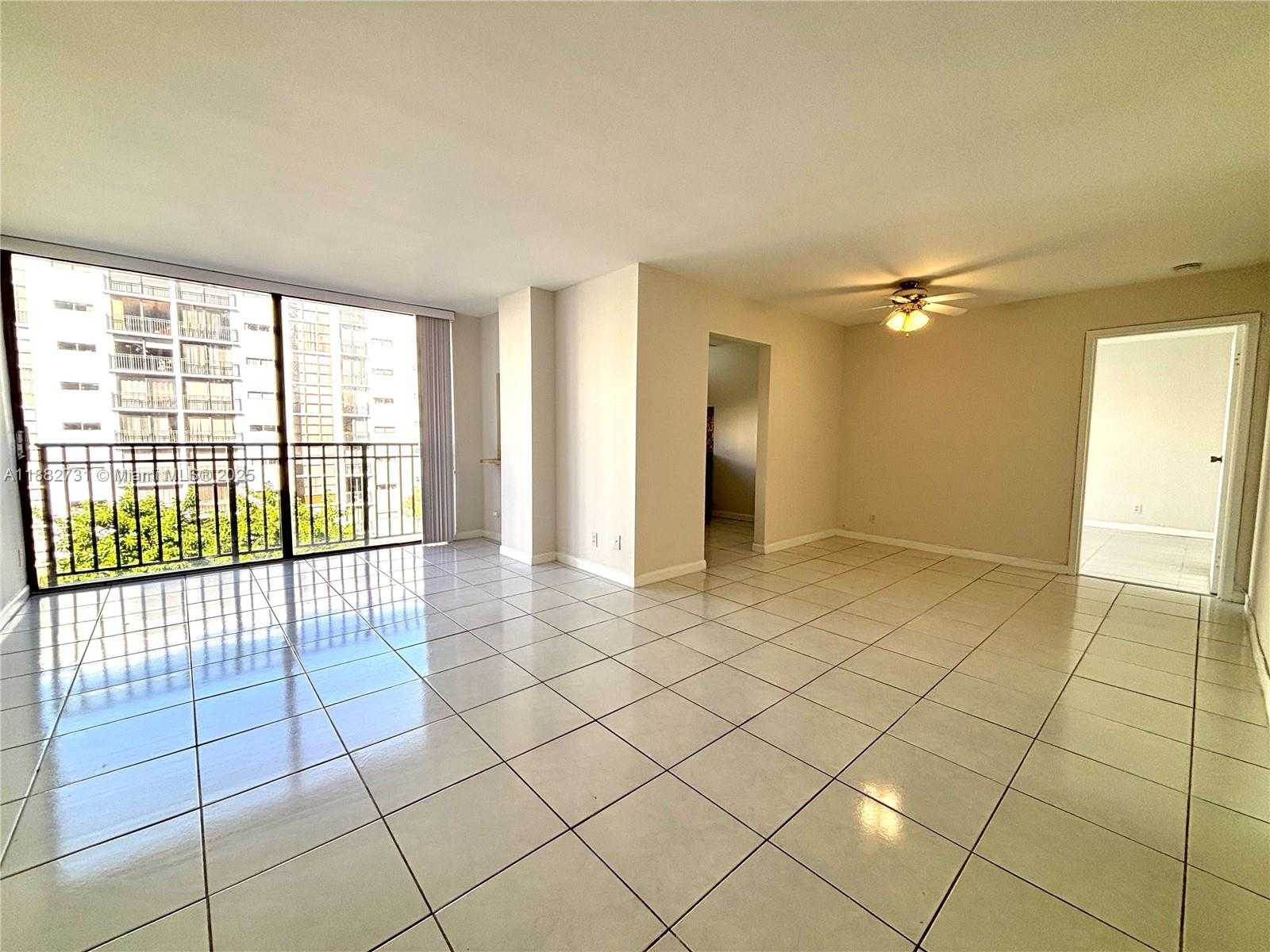 Small Image of 16909 NORTH BAY RD #607, Sunny Isles Beach Number 35