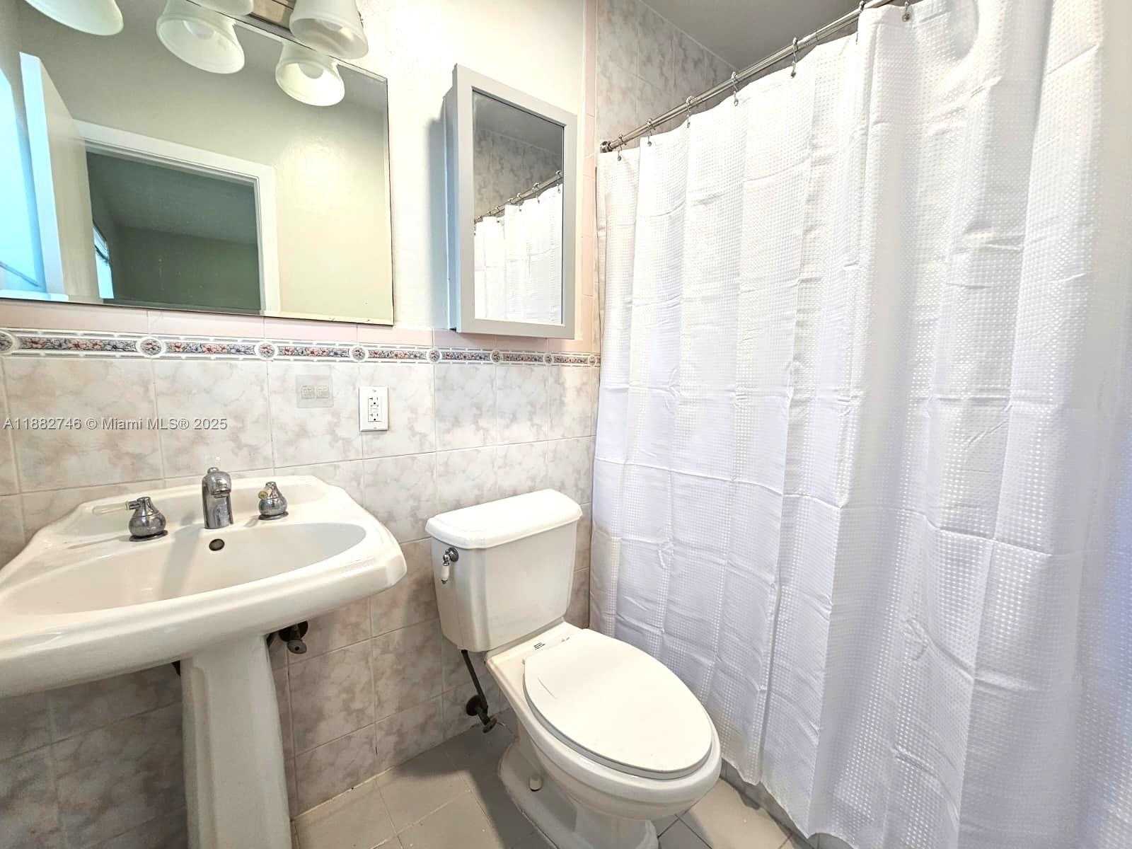 Small Image of 3130 SOUTH WEST 65TH AVE, Miami Number 8