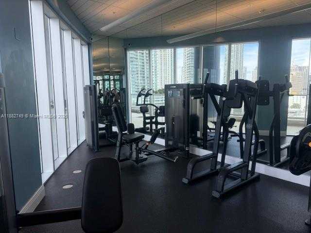 Small Image of 185 SOUTH WEST 7TH ST #3803, Miami Number 17