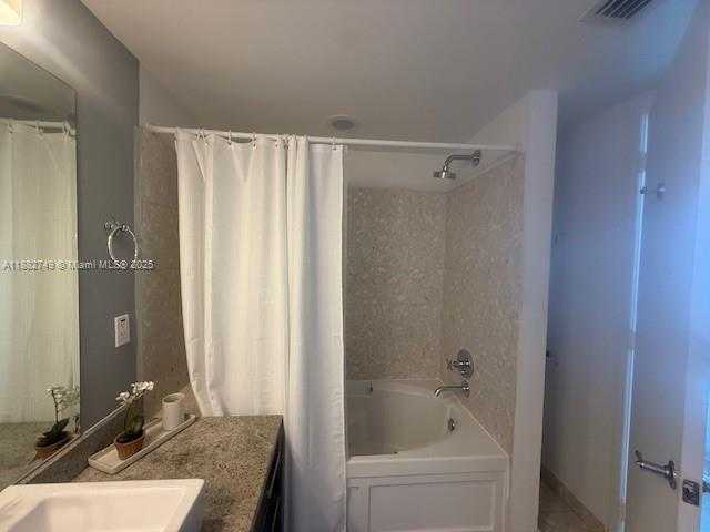 Small Image of 185 SOUTH WEST 7TH ST #3803, Miami Number 6