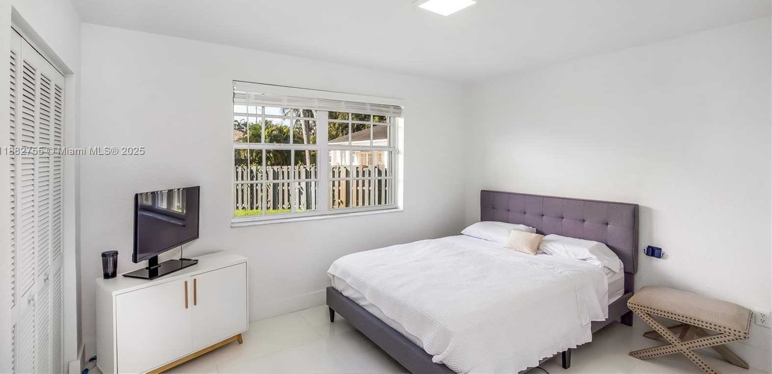 Small Image of 17750 SOUTH WEST 80TH CT, Palmetto Bay Number 20