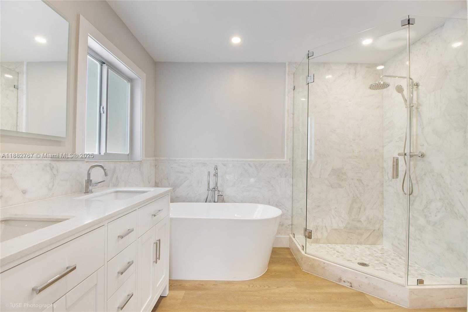 Small Image of 11011 SOUTH WEST 110TH RD, Miami Number 10