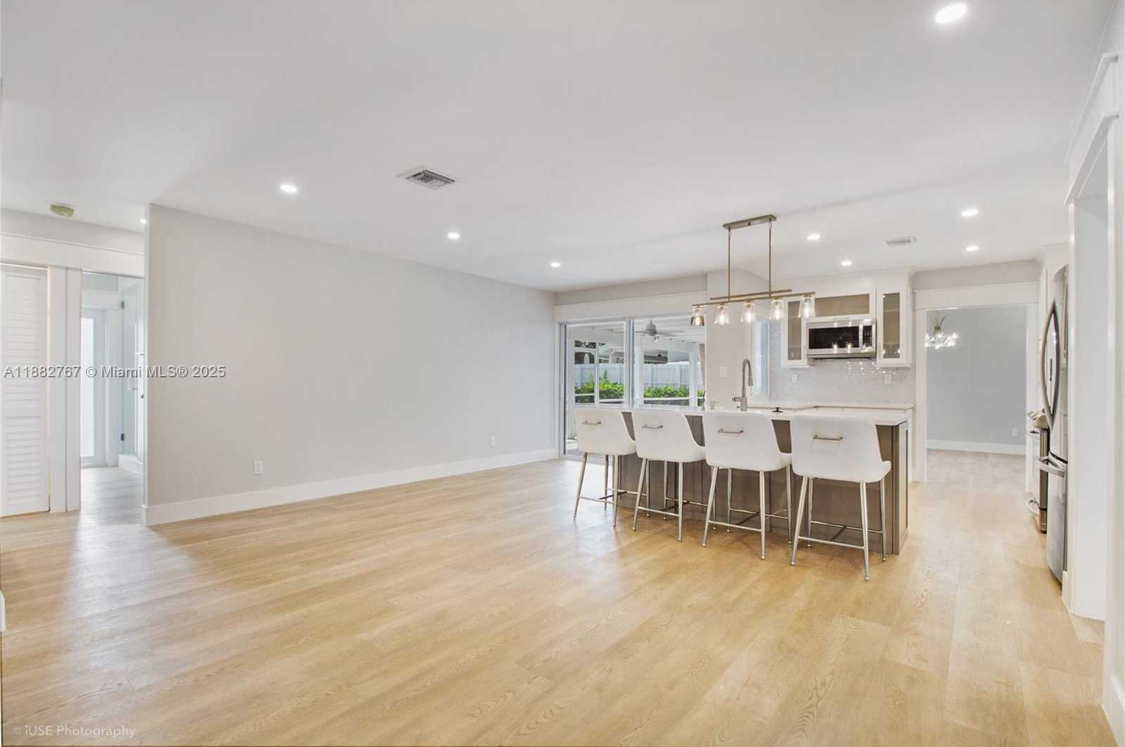 Small Image of 11011 SOUTH WEST 110TH RD, Miami Number 13