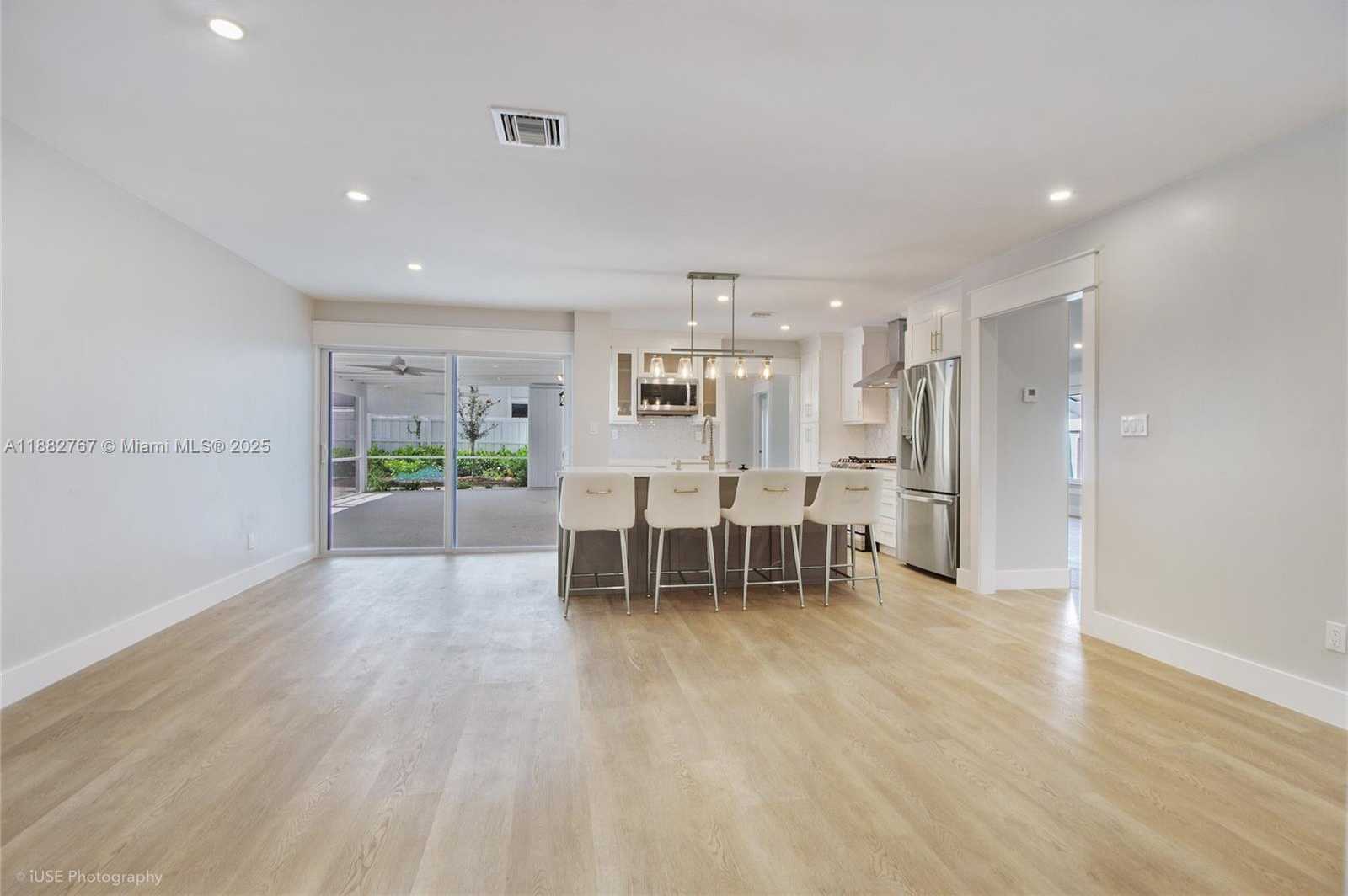 Small Image of 11011 SOUTH WEST 110TH RD, Miami Number 16