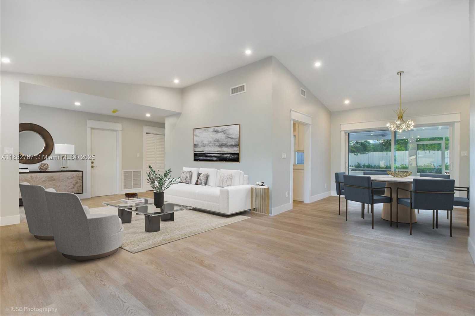 Small Image of 11011 SOUTH WEST 110TH RD, Miami Number 17