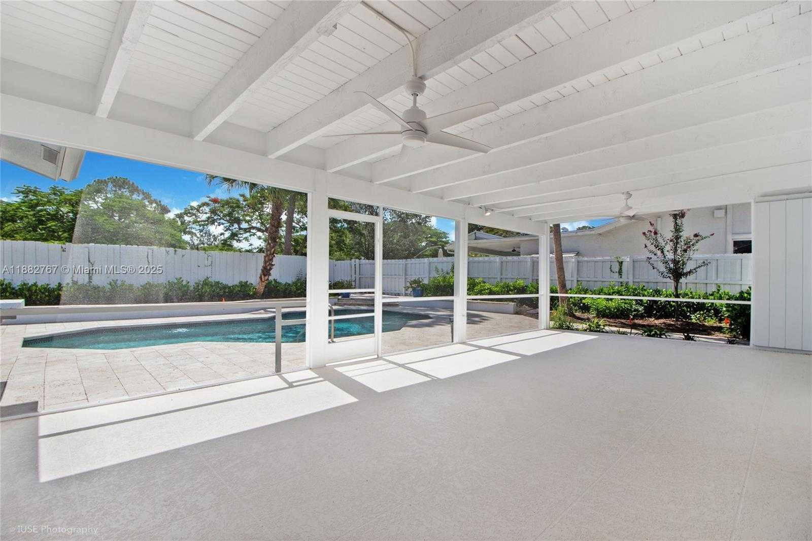 Small Image of 11011 SOUTH WEST 110TH RD, Miami Number 5