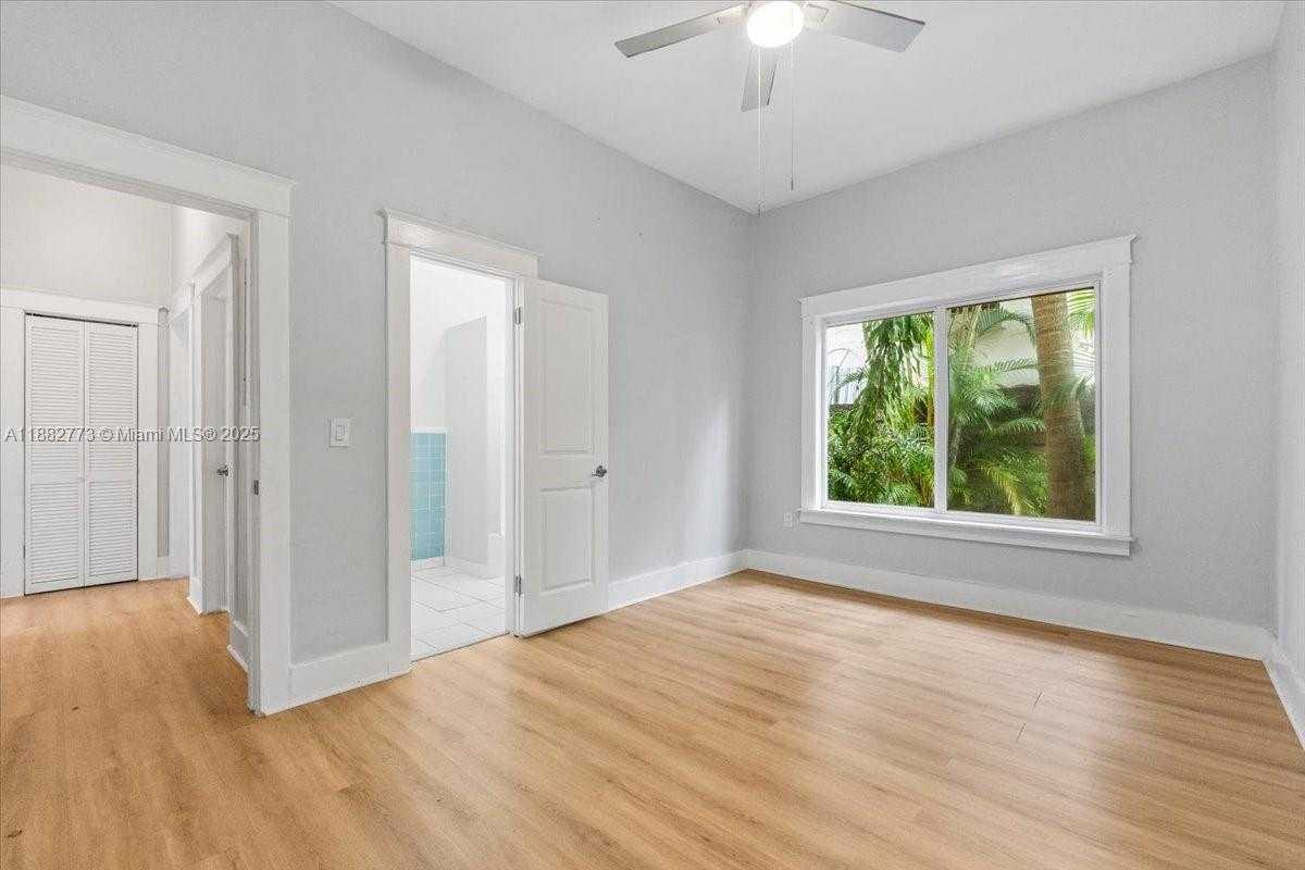Small Image of 34 SOUTH WEST 18TH RD, Miami Number 22
