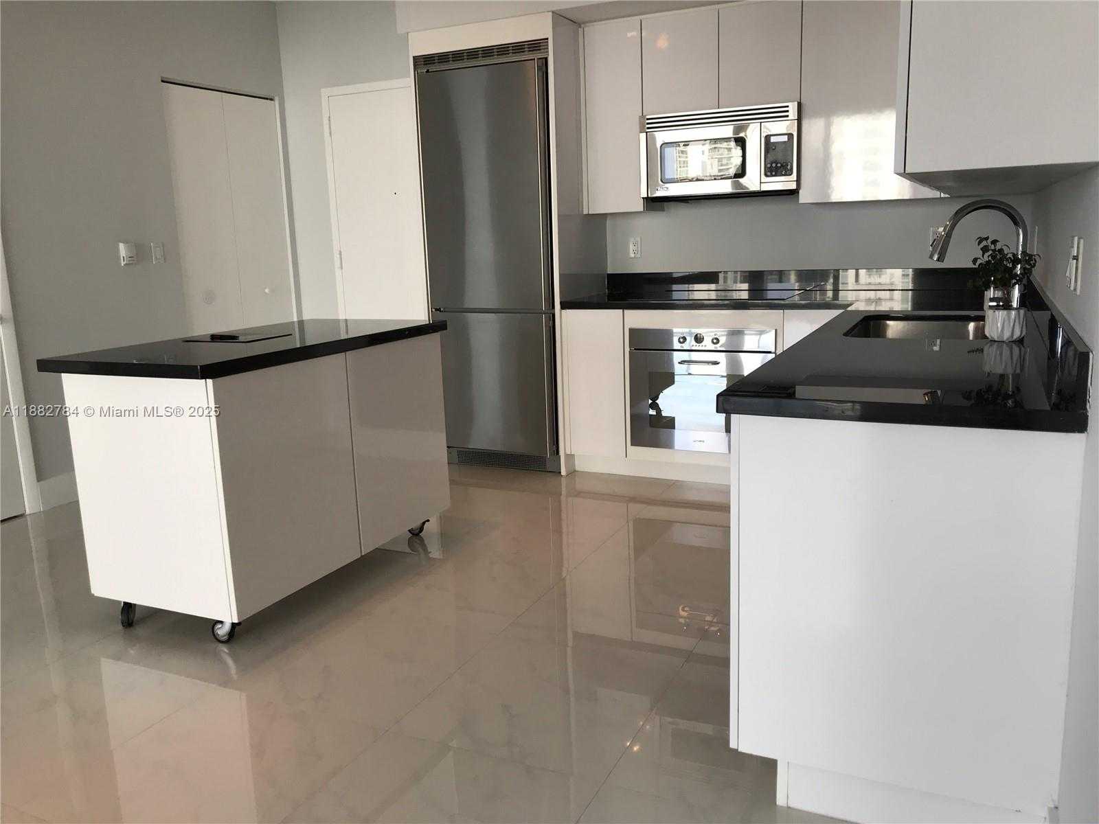 Small Image of 92 SOUTH WEST 3RD ST #2512, Miami Number 23