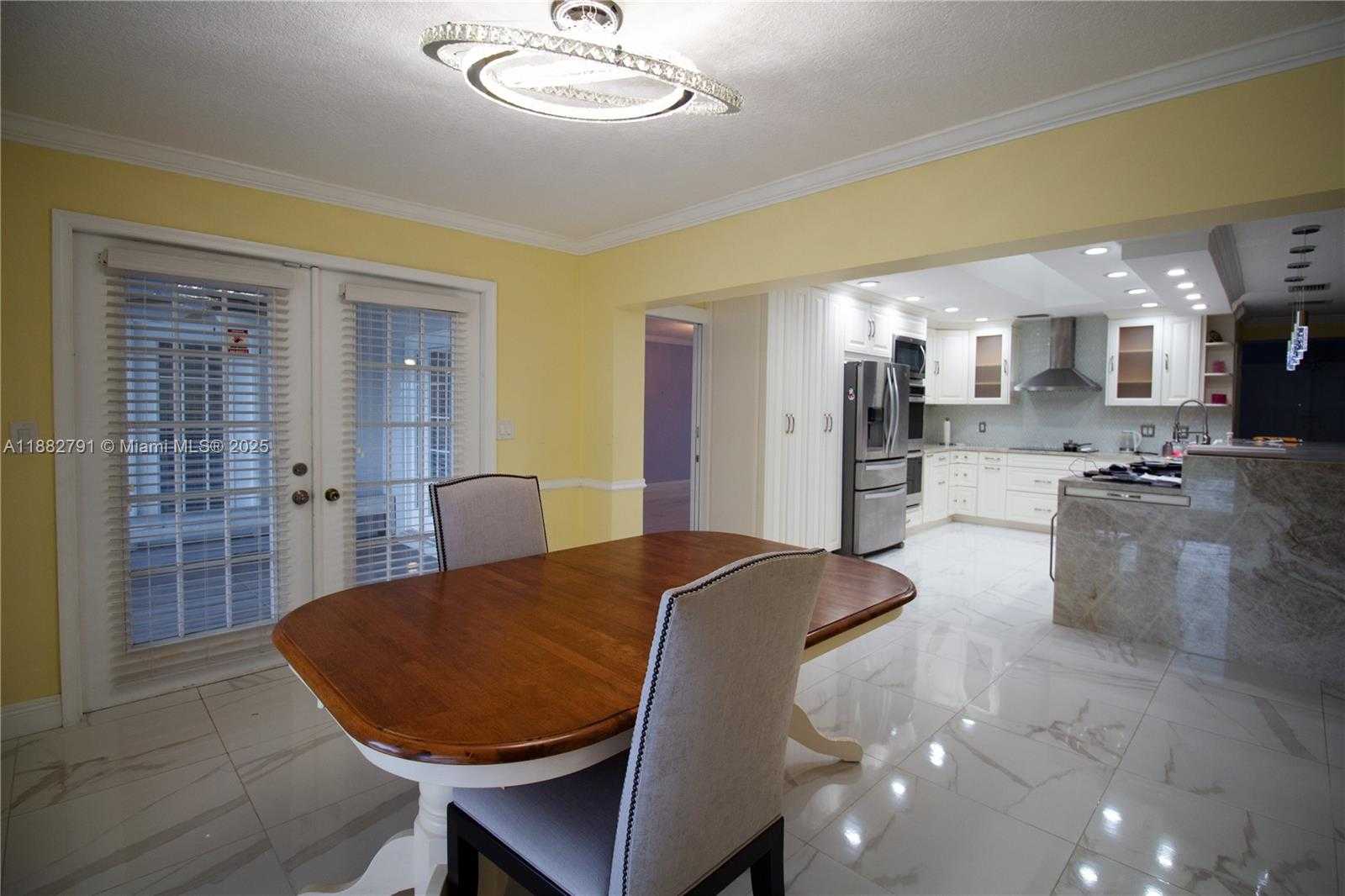 Small Image of 2024 NORTH WEST 86TH TER, Coral Springs Number 3