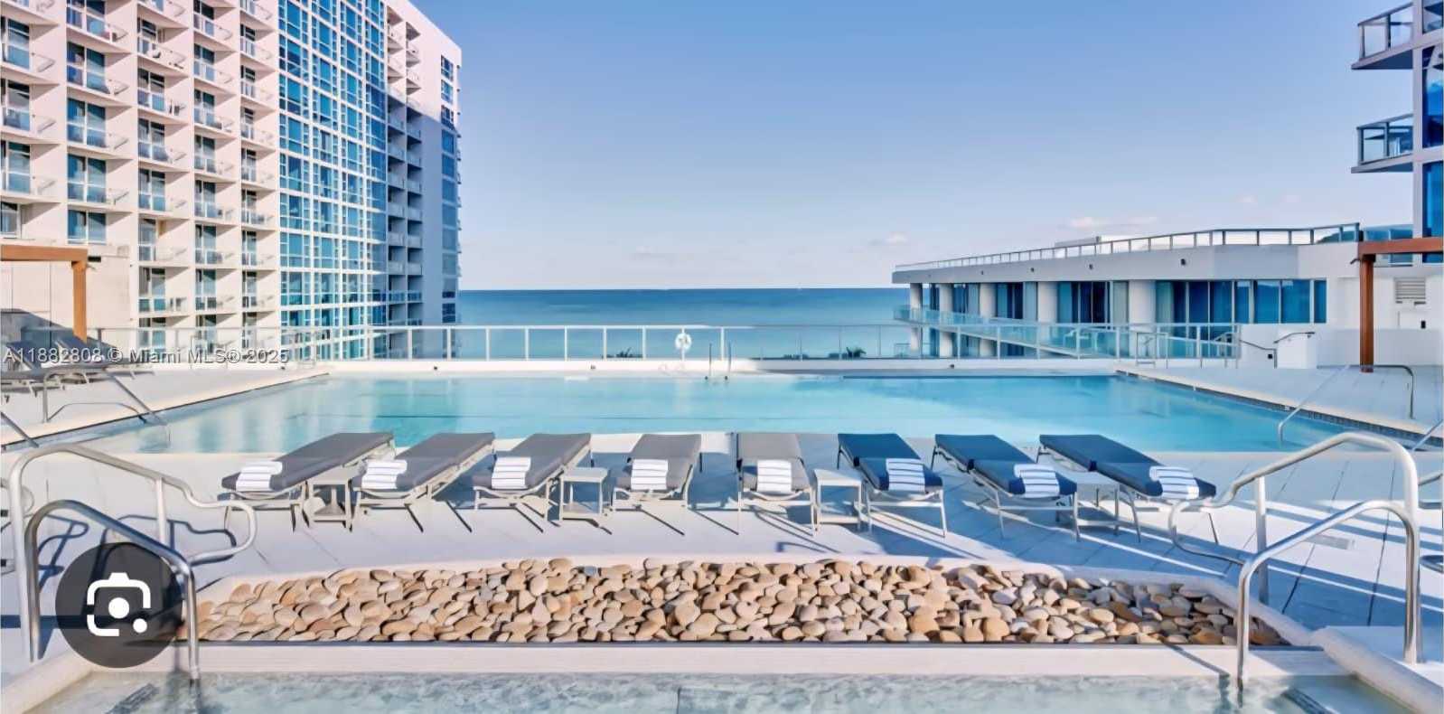 Small Image of 6799 COLLINS AVE #311, Miami Beach Number 26