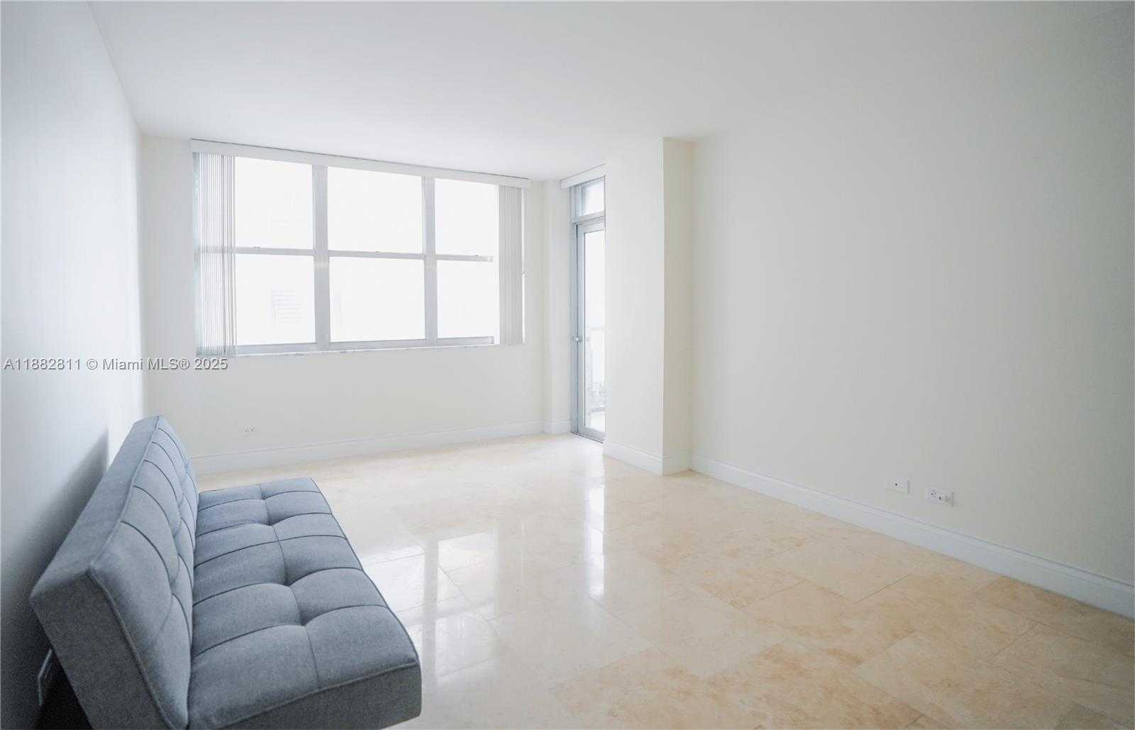 Small Image of 6039 COLLINS AVE #503, Miami Beach Number 13