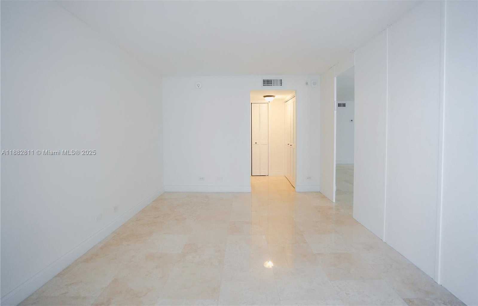 Small Image of 6039 COLLINS AVE #503, Miami Beach Number 8