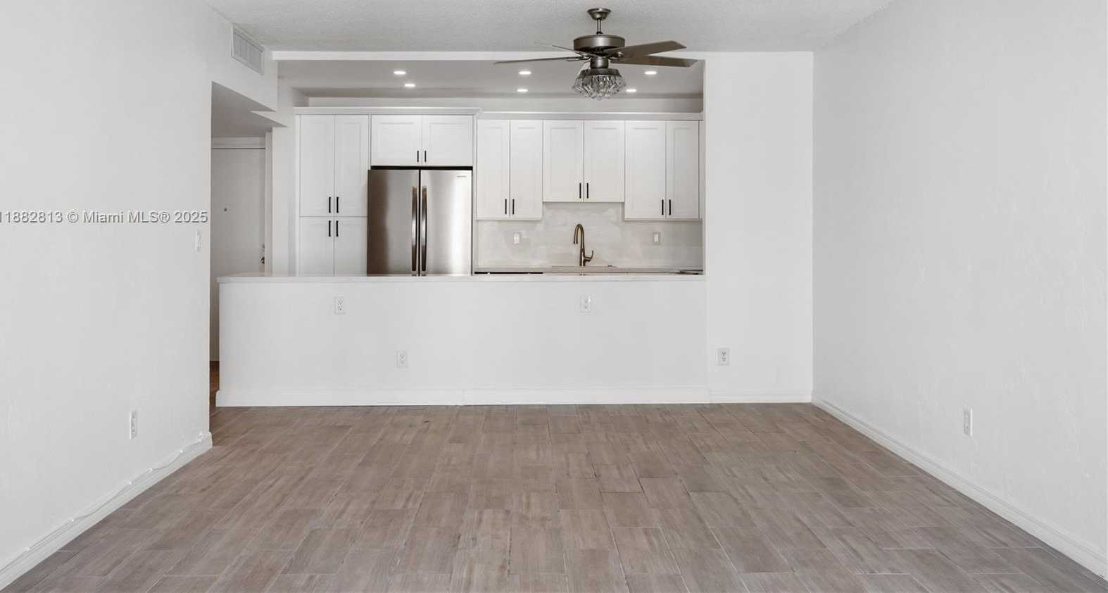 Small Image of 19380 COLLINS AVE #911, Sunny Isles Beach Number 11