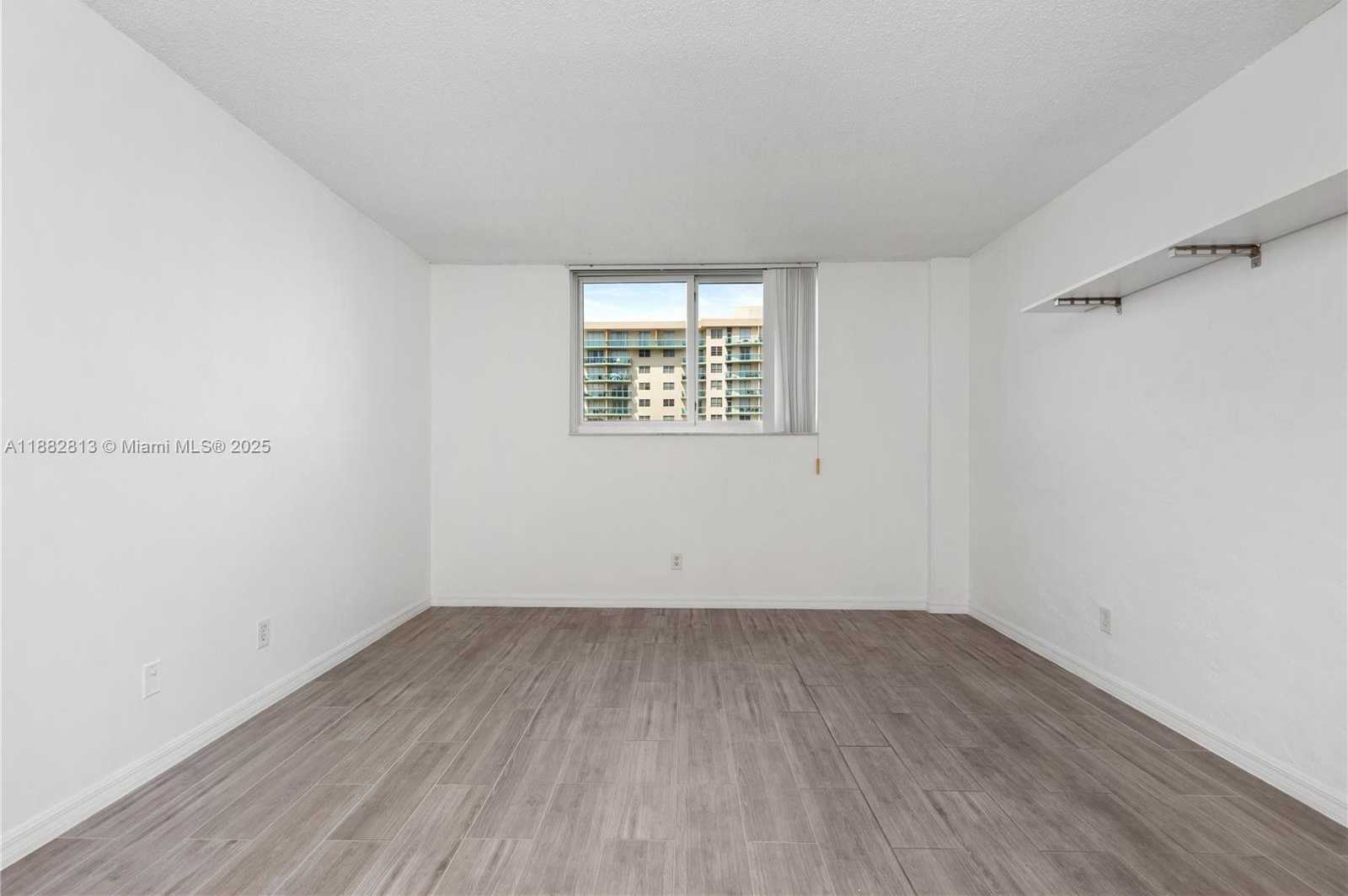 Small Image of 19380 COLLINS AVE #911, Sunny Isles Beach Number 13
