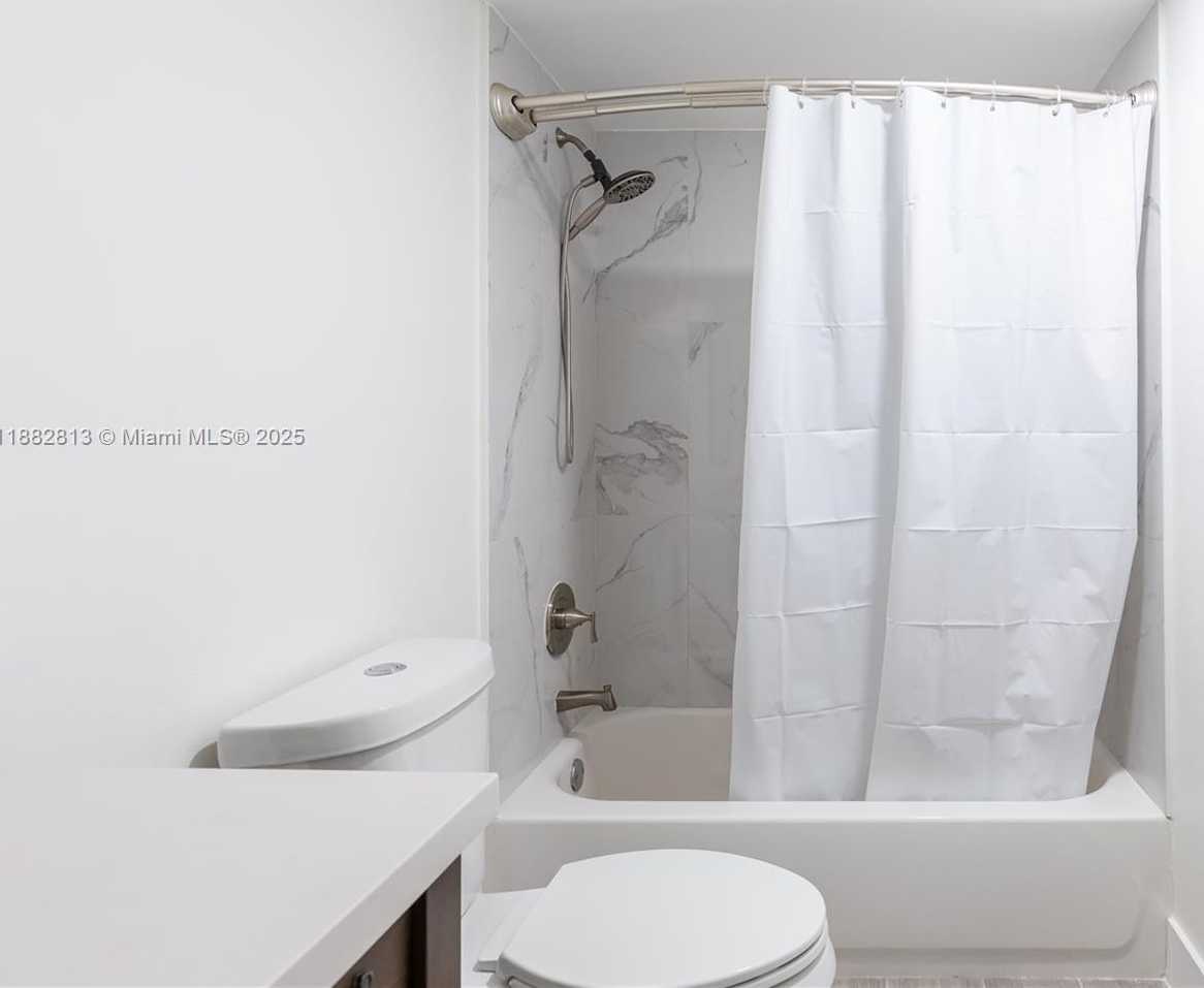 Small Image of 19380 COLLINS AVE #911, Sunny Isles Beach Number 17