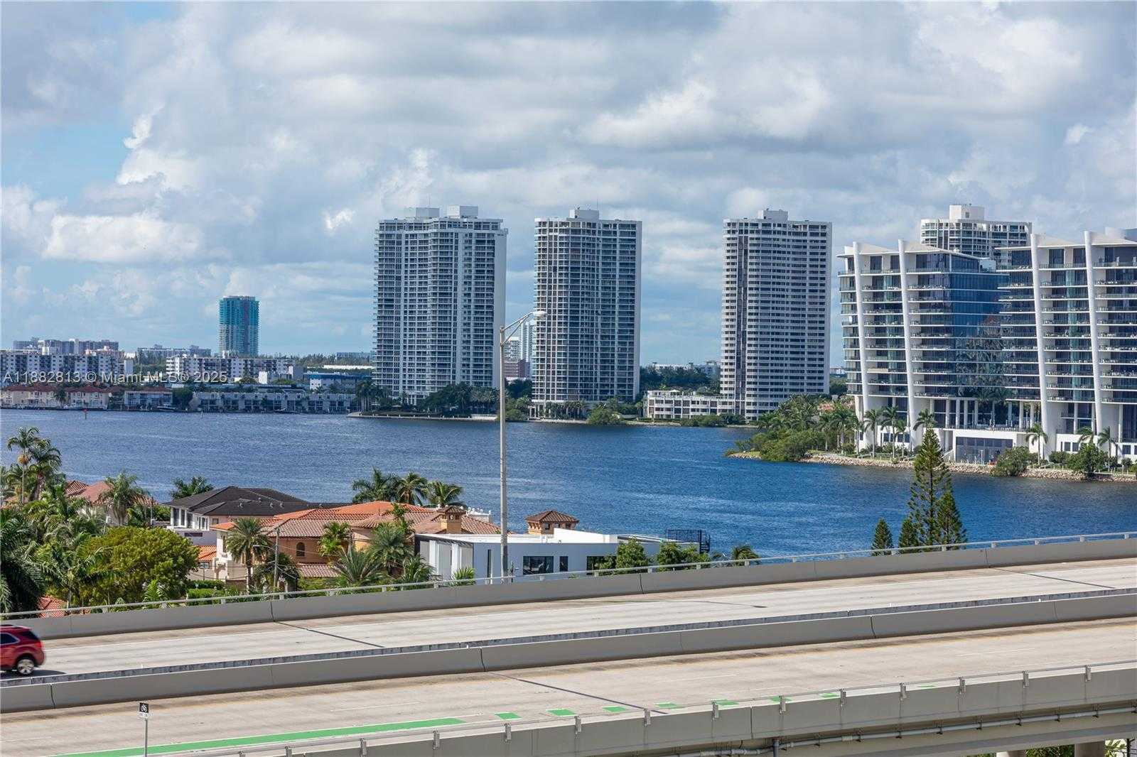 Small Image of 19380 COLLINS AVE #911, Sunny Isles Beach Number 22