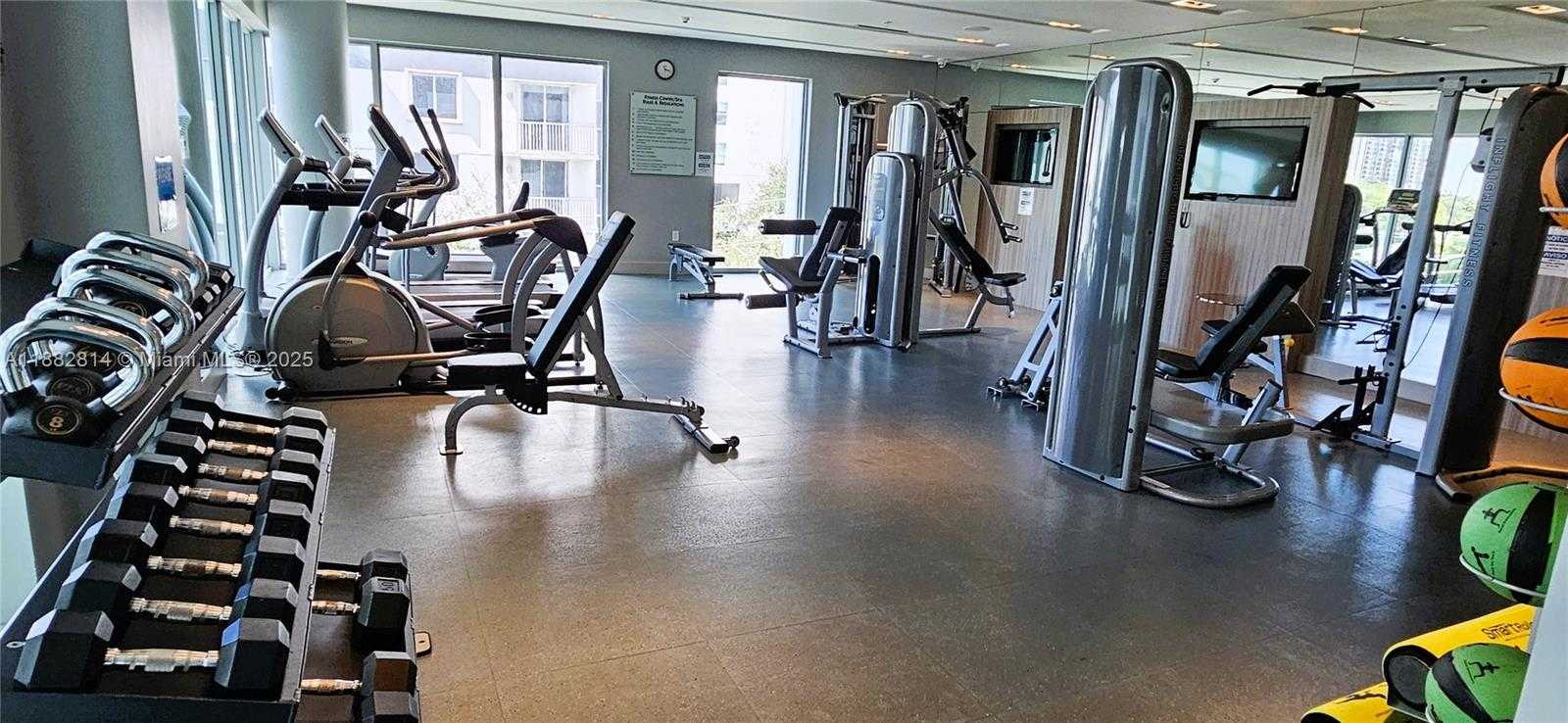 Small Image of 1600 SOUTH WEST 1ST AVE #1106, Miami Number 31