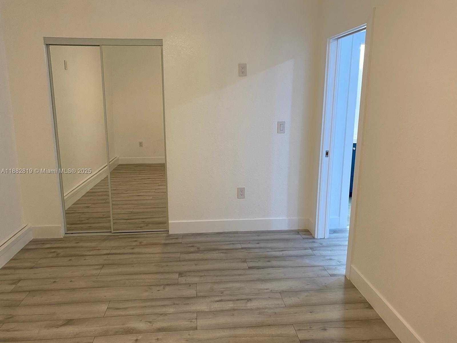 Small Image of 3415 55TH DR E #E, Bradenton Number 6