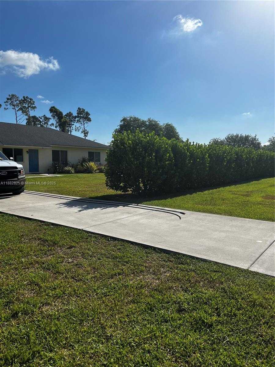 Small Image of 16195 SOUTH WEST 172ND ST, Miami Number 2