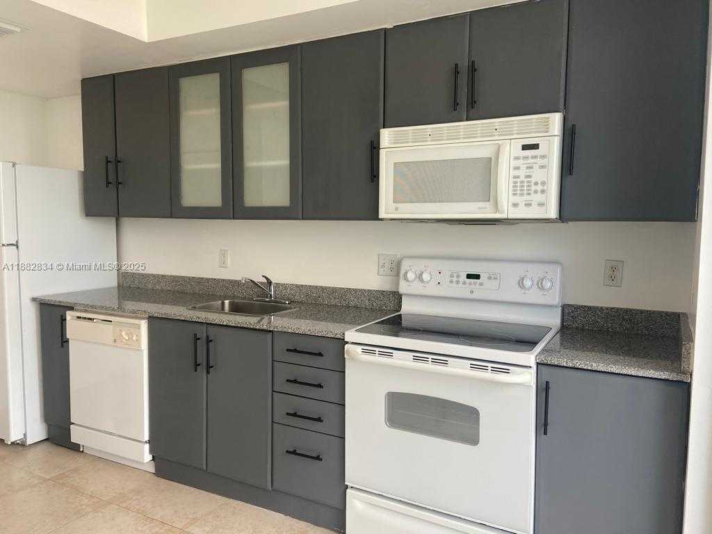 Small Image of 275 NORTH EAST 18TH ST #507, Miami Number 4