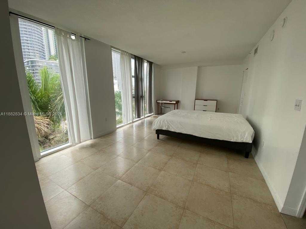 Small Image of 275 NORTH EAST 18TH ST #507, Miami Number 5