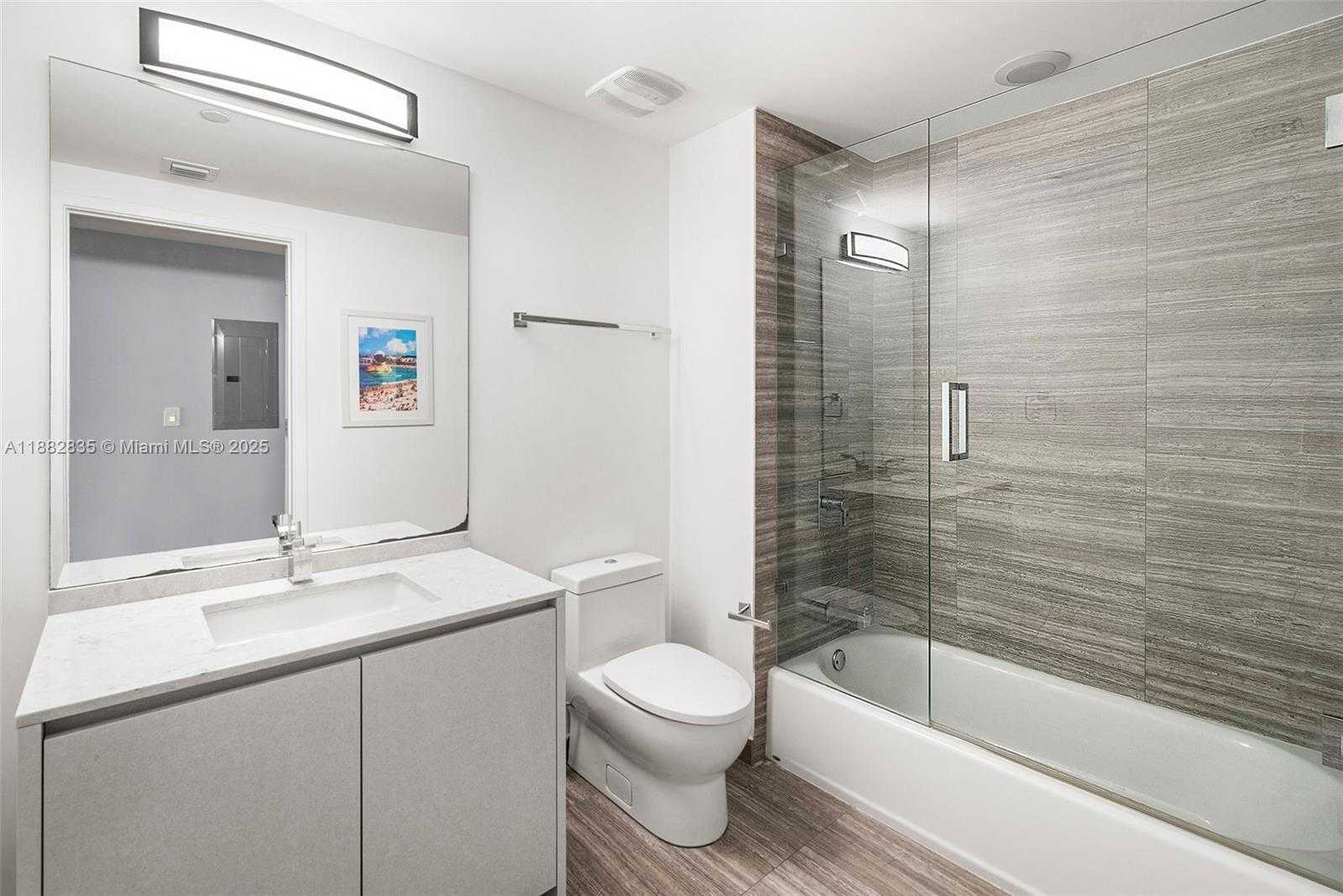 Small Image of 1010 BRICKELL AVE #3610, Miami Number 19