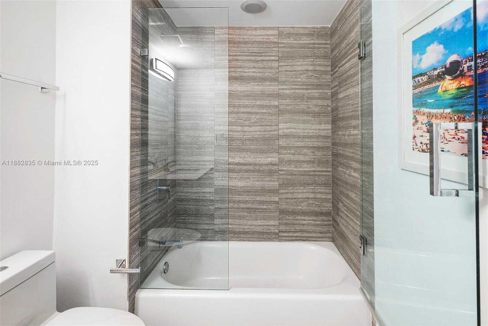 Small Image of 1010 BRICKELL AVE #3610, Miami Number 20