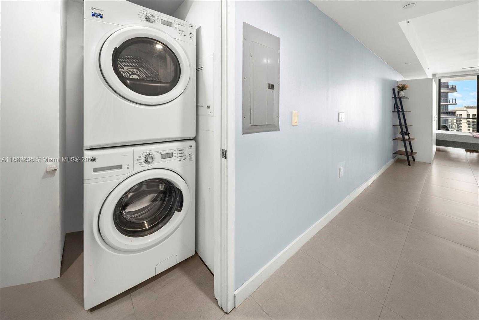 Small Image of 1010 BRICKELL AVE #3610, Miami Number 21