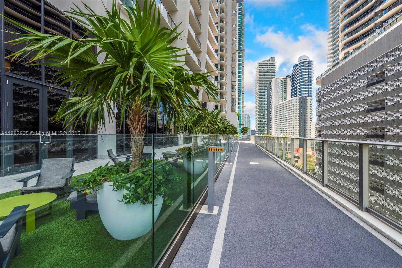 Small Image of 1010 BRICKELL AVE #3610, Miami Number 33