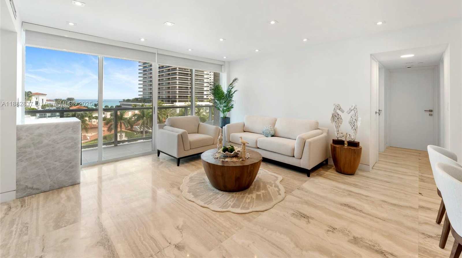 Small Image of 5900 COLLINS AVE #604, Miami Beach Number 11