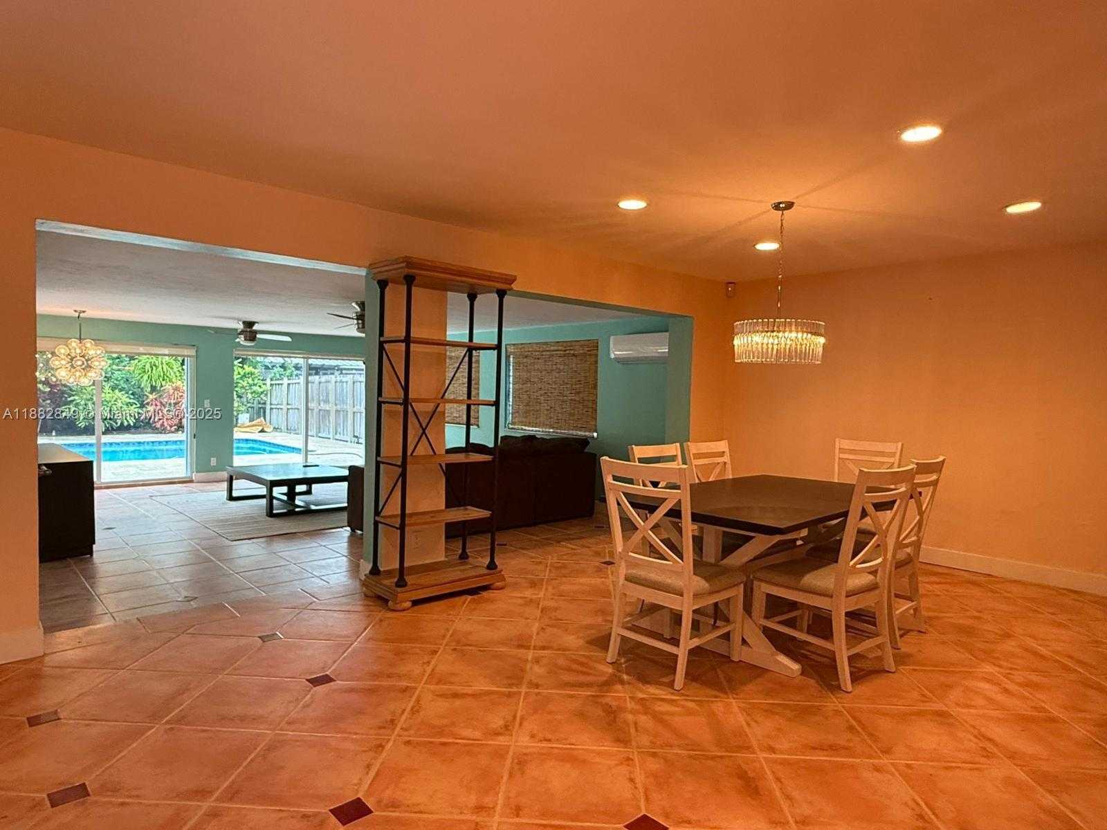 Small Image of 1728 NORTH EAST 39TH ST #NA, Oakland Park Number 11
