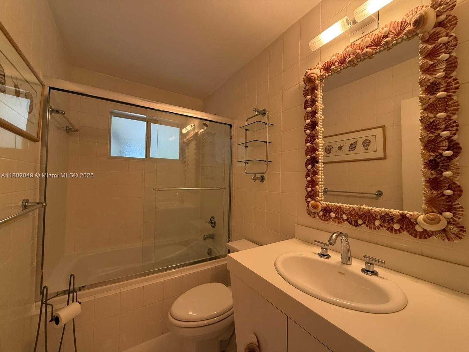 Small Image of 1728 NORTH EAST 39TH ST #NA, Oakland Park Number 4
