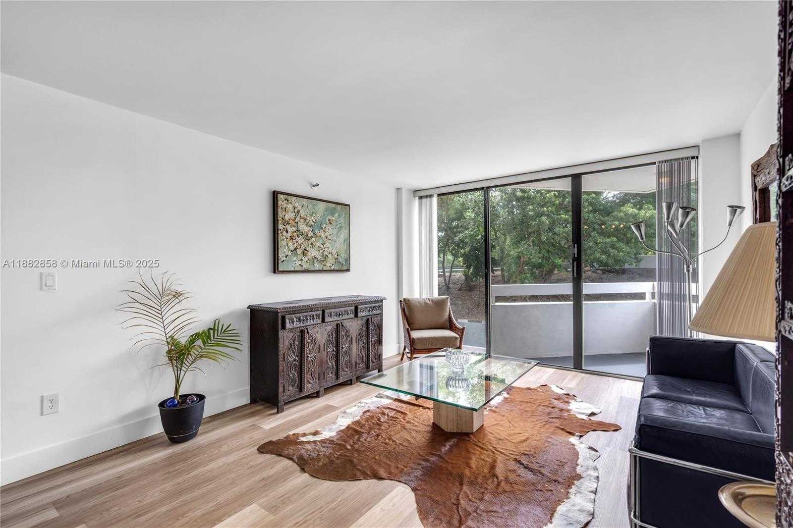 Small Image of 2501 BRICKELL AV #201, Miami Number 11