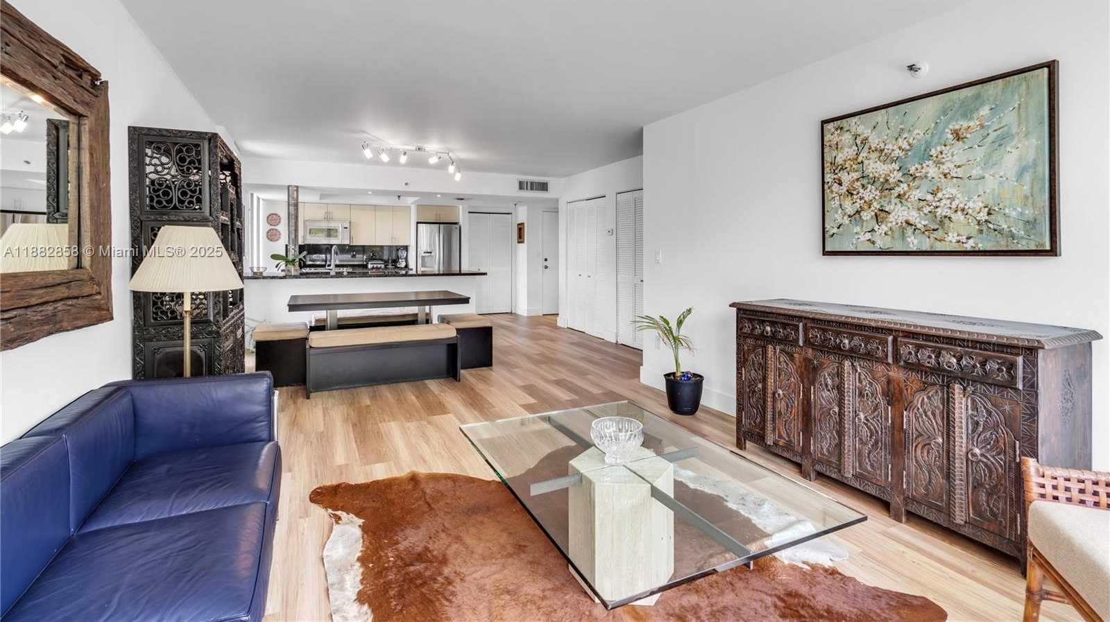 Small Image of 2501 BRICKELL AV #201, Miami Number 18