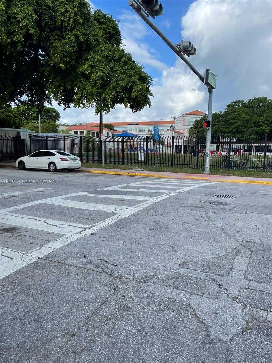 Small Image of 500 14TH ST #106, Miami Beach Number 17