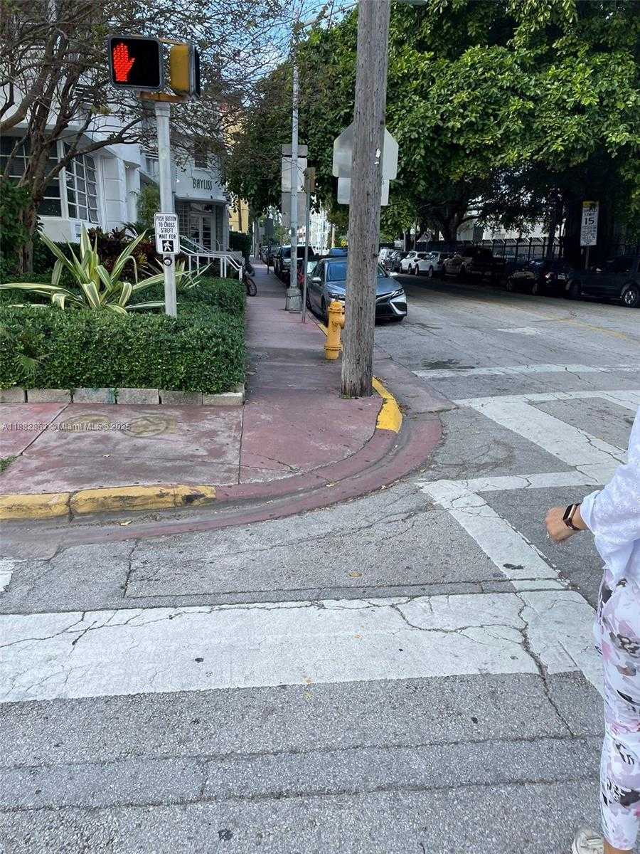 Small Image of 500 14TH ST #106, Miami Beach Number 18