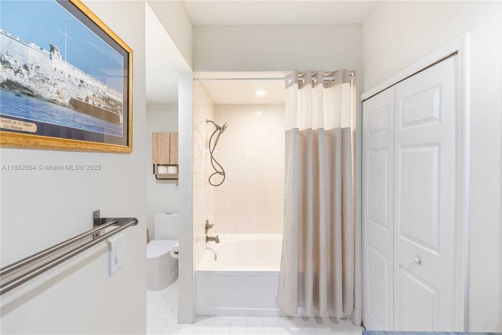 Small Image of 3255 NORTH EAST 184TH ST #12217, Aventura Number 38