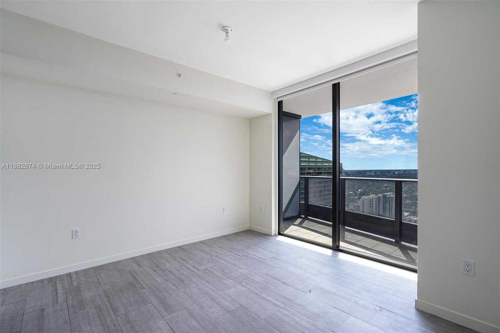 Small Image of 1000 BRICKELL PLZ #3811, Miami Number 15