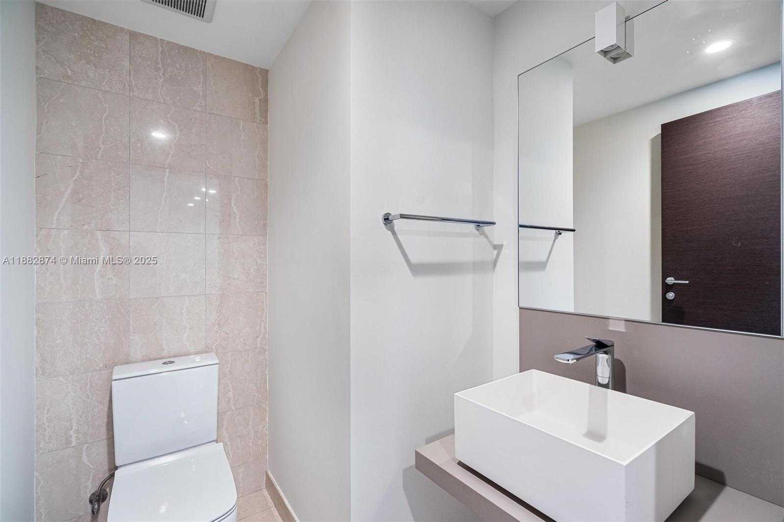 Small Image of 1000 BRICKELL PLZ #3811, Miami Number 17
