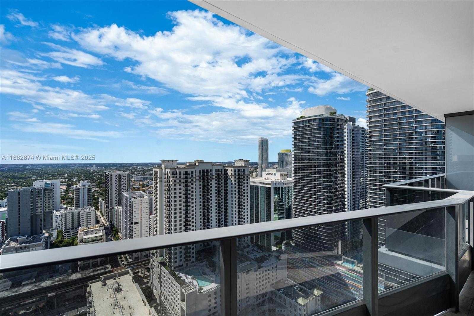 Small Image of 1000 BRICKELL PLZ #3811, Miami Number 20