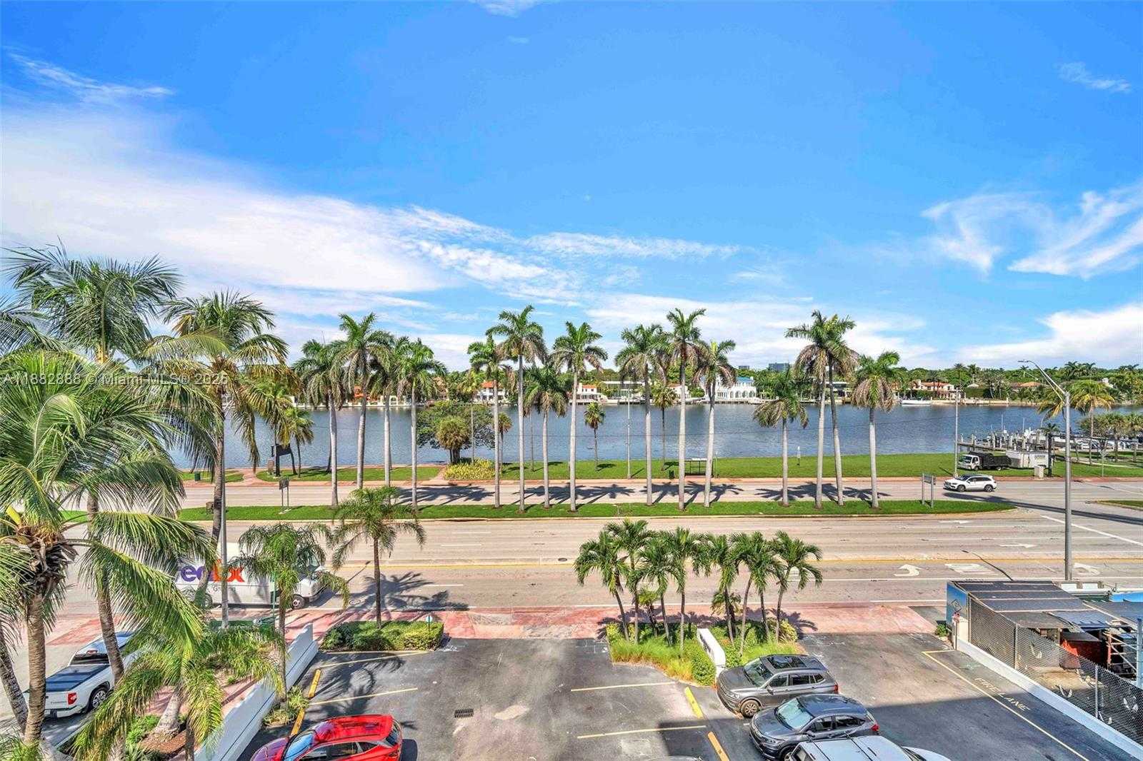 Small Image of 5313 COLLINS AVE #502, Miami Beach Number 23