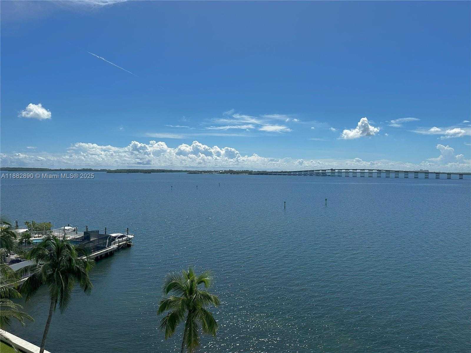 Small Image of 1541 BRICKELL AVE #C608, Miami Number 11