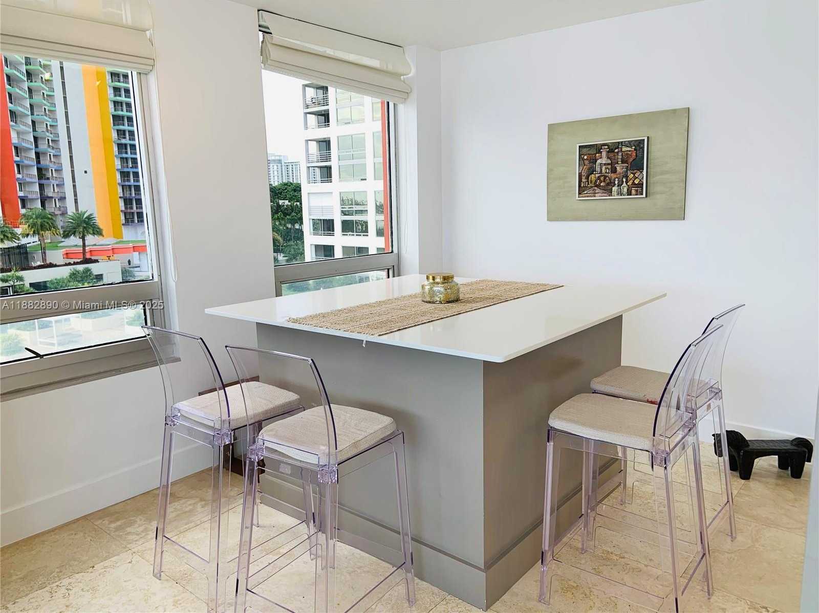 Small Image of 1541 BRICKELL AVE #C608, Miami Number 19