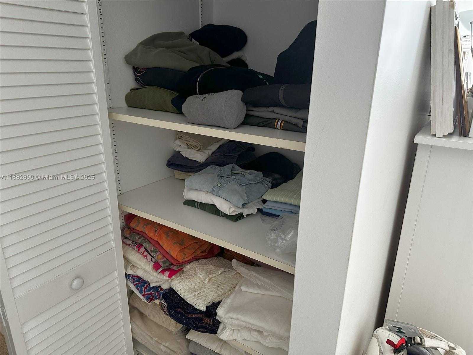 Small Image of 1541 BRICKELL AVE #C608, Miami Number 25
