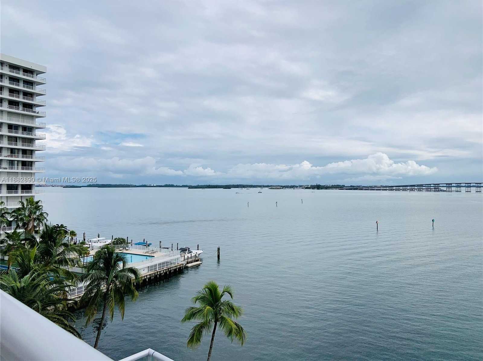 Small Image of 1541 BRICKELL AVE #C608, Miami Number 46