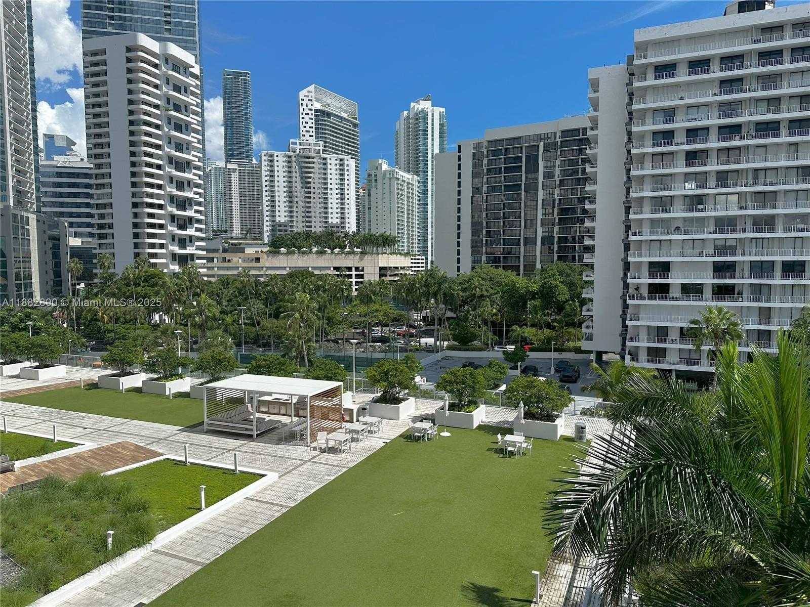 Small Image of 1541 BRICKELL AVE #C608, Miami Number 9