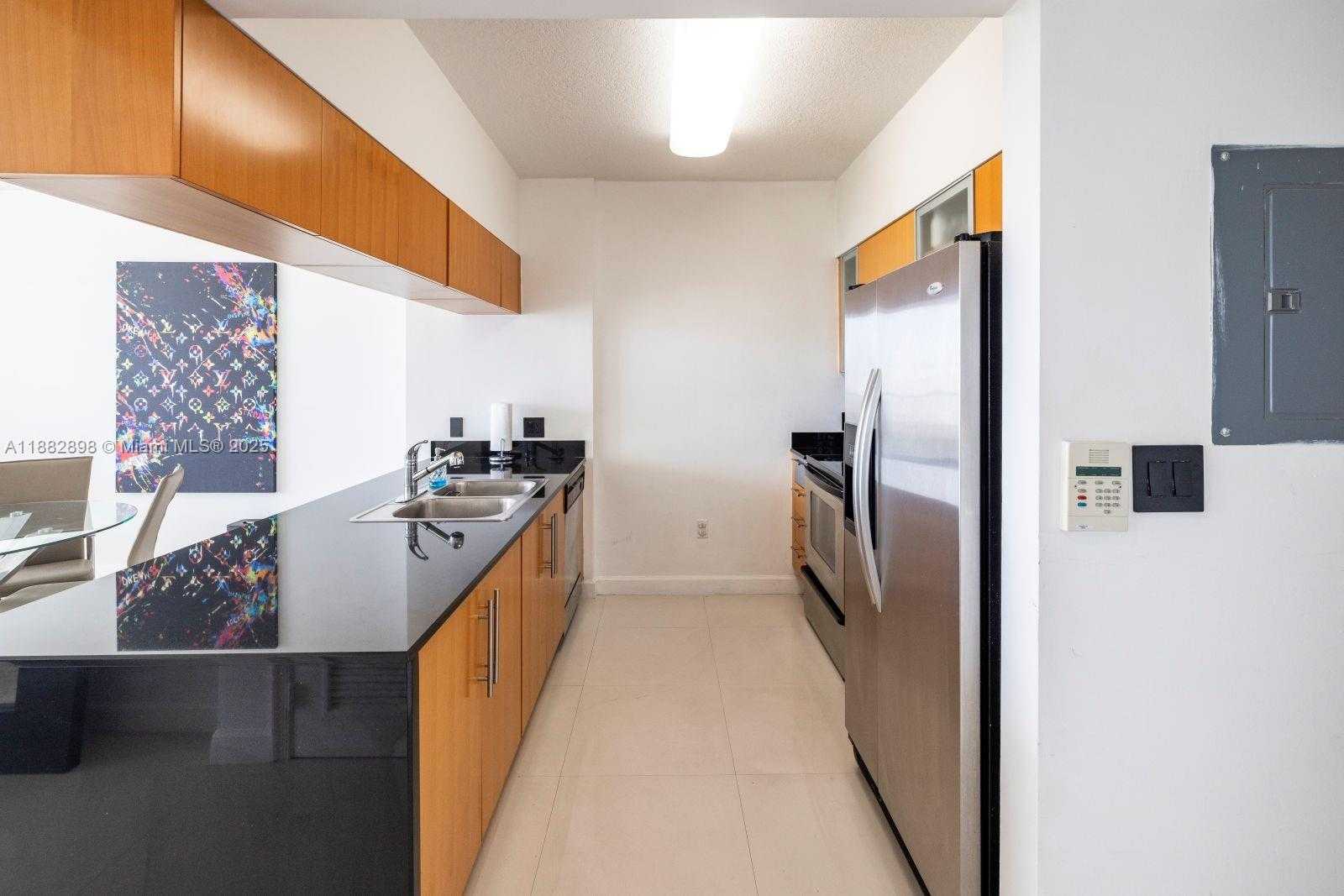 Small Image of 1750 NORTH BAYSHORE DR #4312, Miami Number 3